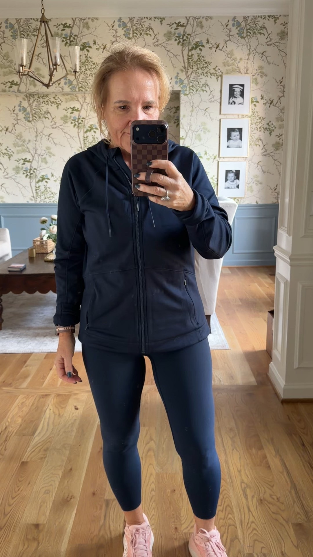 Running outfit 
Fleece back hoodie medium 
Leggings size medium 

#LTKmorningroutine #LTKfitnessgoals #LTKOver40