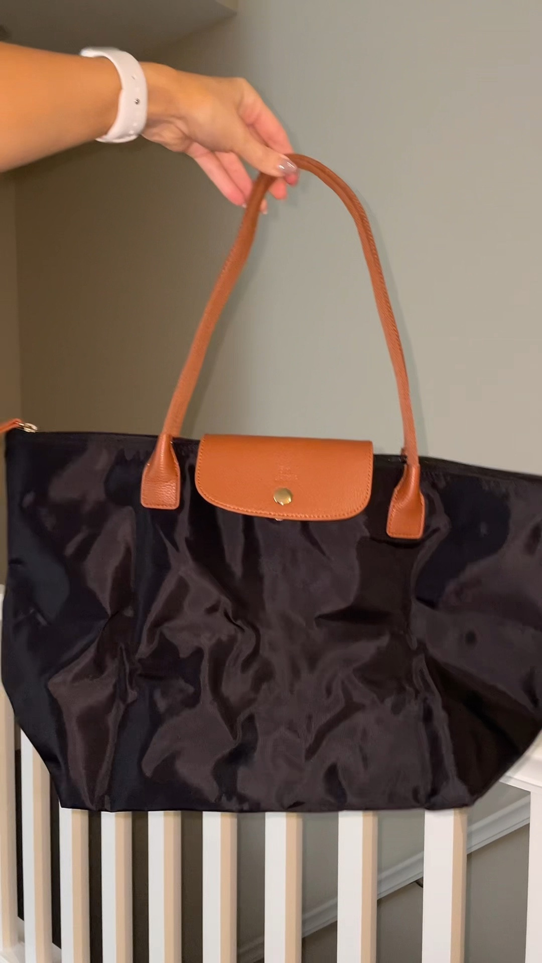 A perfect Longchamp DUPE from Amazon! Using this as my new work bag! 👛🔗 #amazonfinds #longchamp #dupe #longchampdupe 

#LTKStyleTip #LTKItBag #LTKFindsUnder50