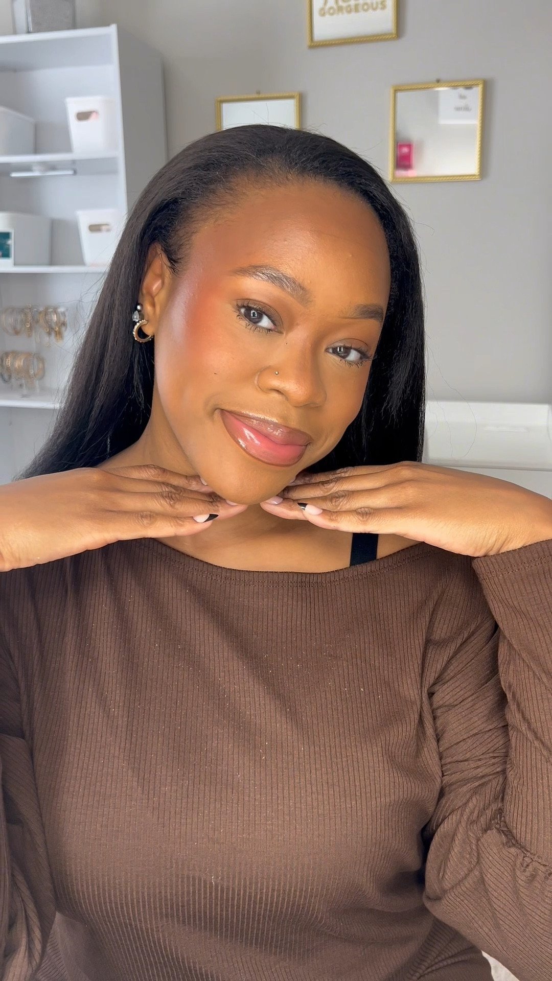 You guys, I got my hands on the @Armani beauty LUMINOUS SILK FOUNDATION & i…….👀👀👀 

@sephora #luminoussilk #giftedbyarmani
﻿
My skin is luminous and giving glow! my pores are blurred and texture is smoothed. This foundation is buildable + hydrating, a great combo! 

#LTKSeasonal #LTKBeauty #LTKSaleAlert