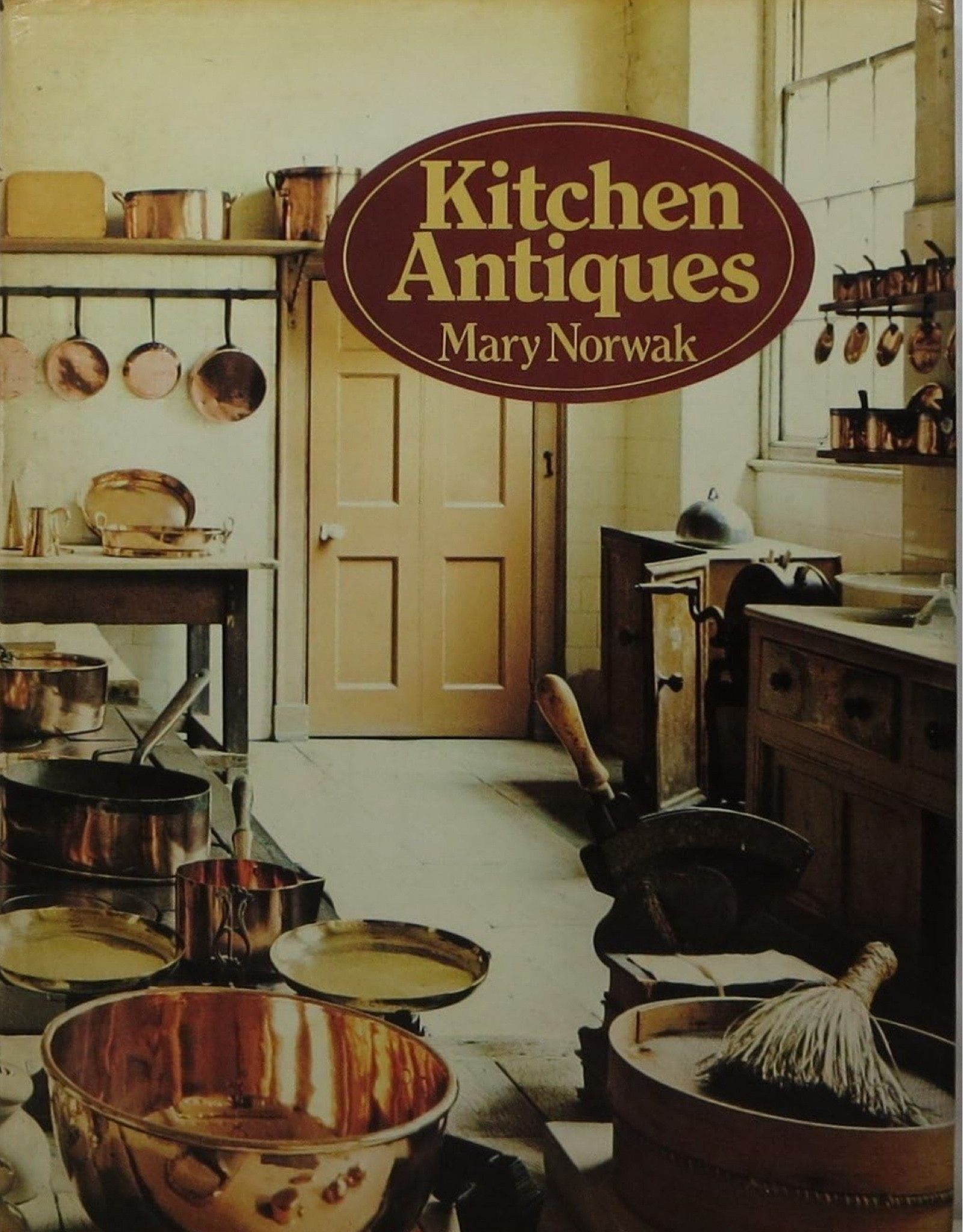 Kitchen antiques 💙🍂

#LTKHoliday #LTKSeasonal #LTKSaleAlert