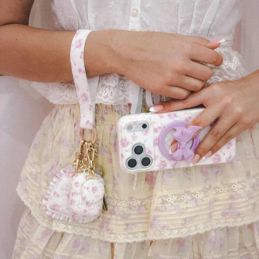 Case-Mate x LoveShackFancy Ribbon Rosa Flora MagSafe - iPhone 17e/16e/15/14/13 | Case-Mate
