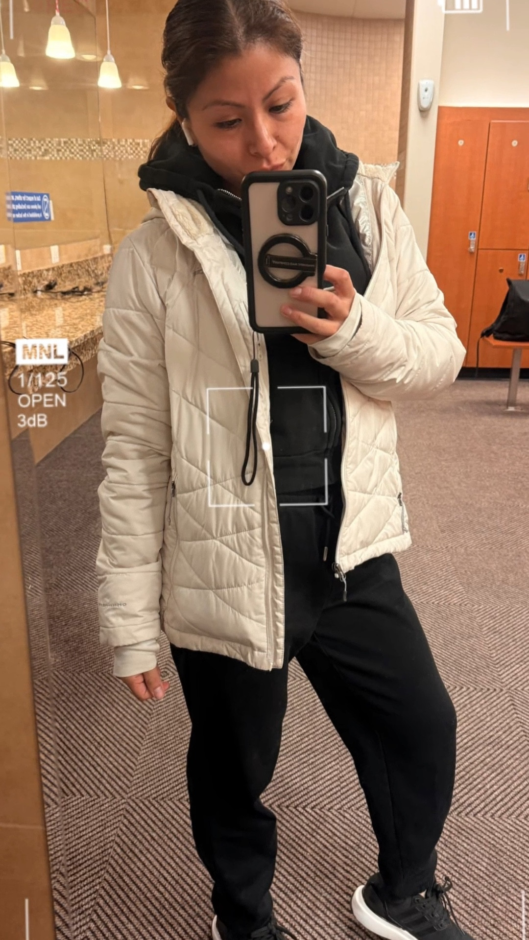 What you don’t see under these clothes… 

Faith that carried me through hard seasons.


#LTKfitnessgoals #LTKdayinmylife #LTKActive