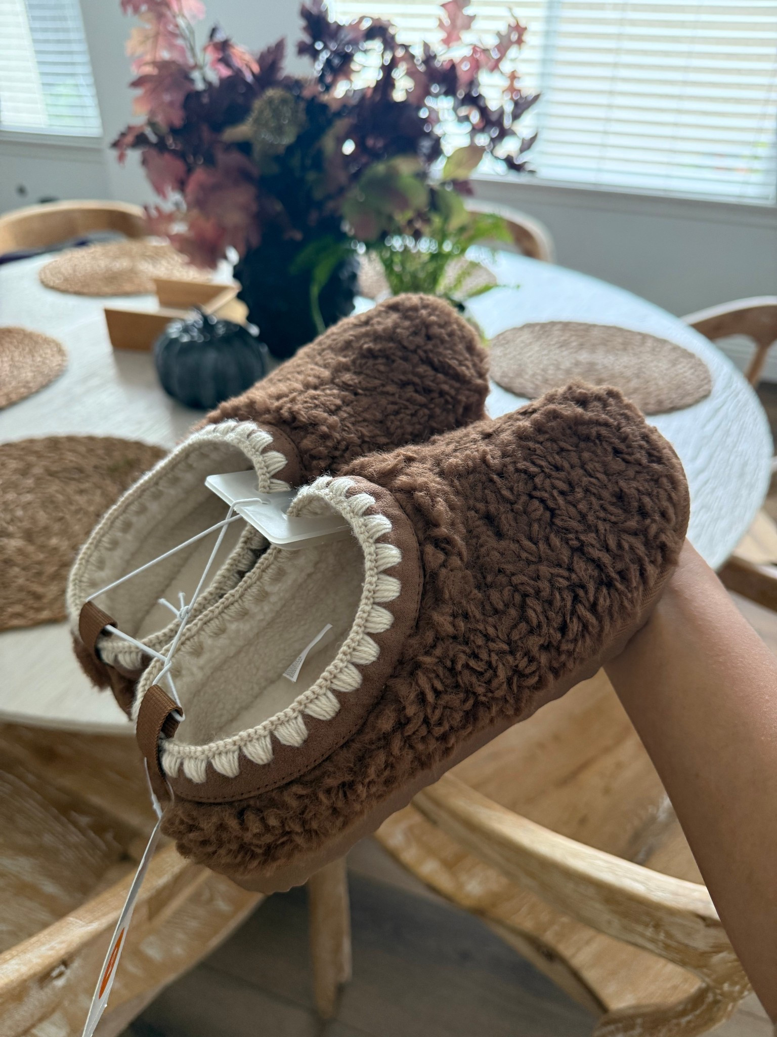 Super cute slippers for this winter!🐻 

#LTKKids #LTKFindsUnder50 #LTKSeasonal