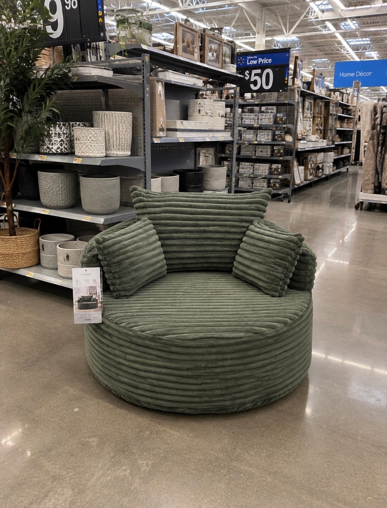 this chair! The perfect oversized chair!
#walmart #walmartfinds #walmarthome

#LTKootd #LTKgrwm