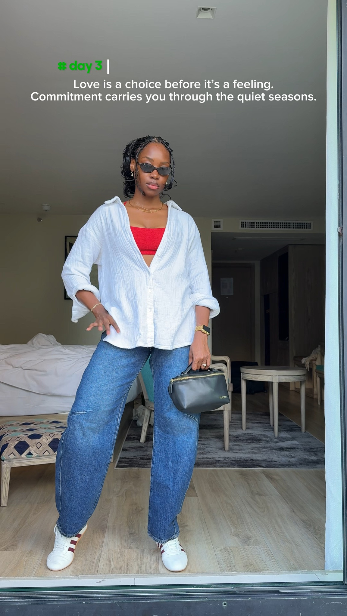 Cute enough for photos, practical enough for exploring. 😎
#CasualOutfit #FashionFinds #LTKStyle

#LTKmomlife #LTKFindsUnder100 #LTKootd