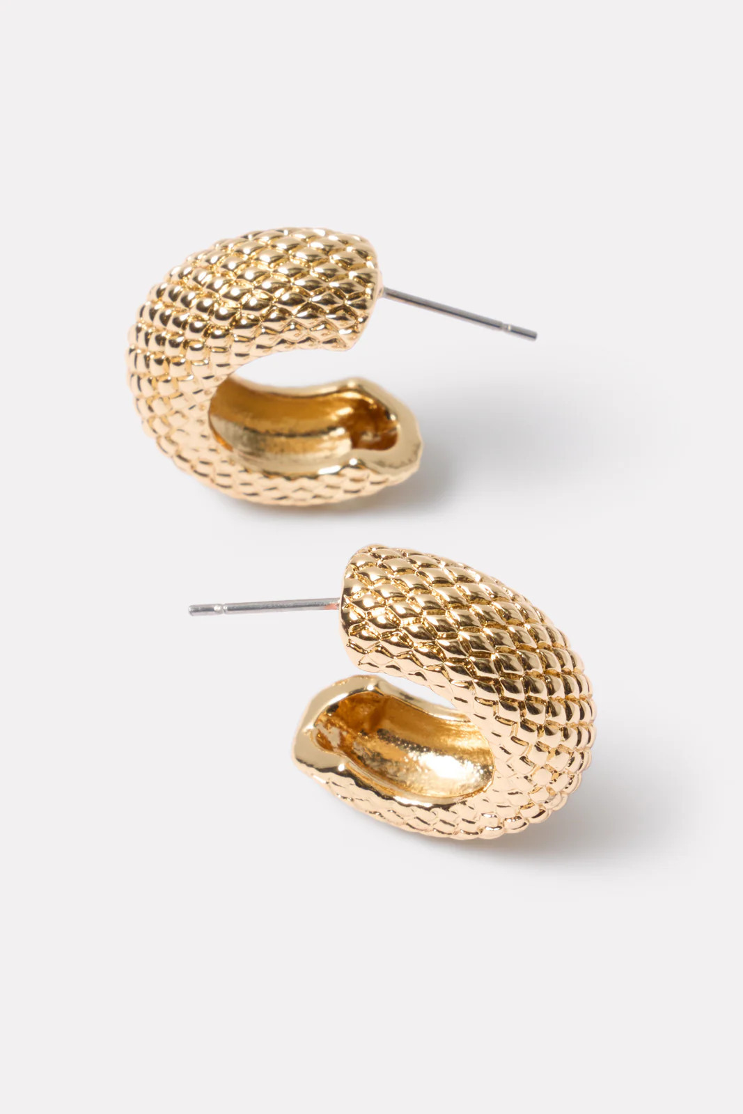 Sutton Textured Hoop | Evereve