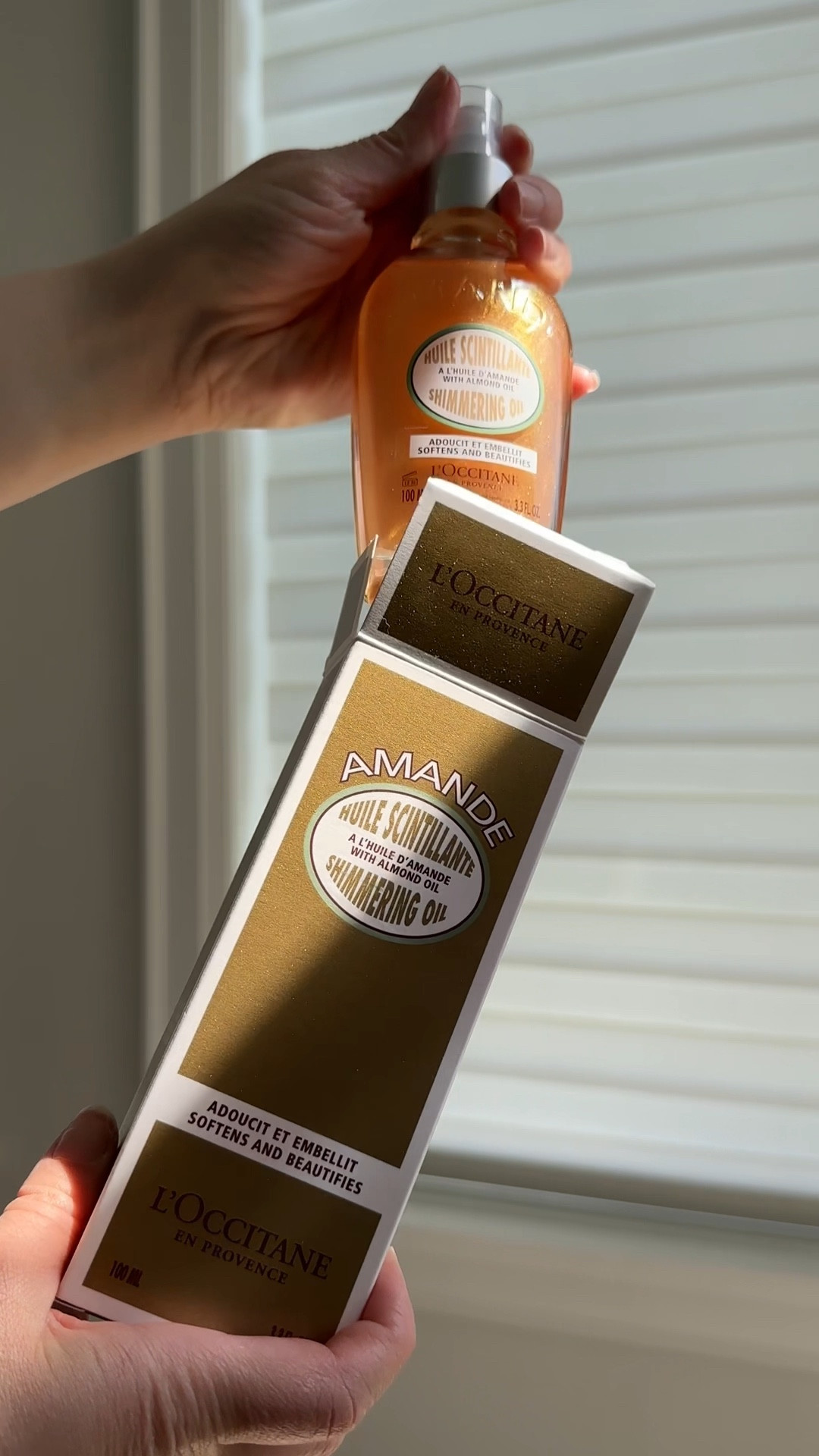 my secret to soft & glowy skin

The silky Almond Shimmering Oil absoros helping to nourish and soften my skin.

@sephoracanada @LOCCITANE
#ugccreator #ugccontentcreator #glowlyskin
#healthyskin #sephorahaul #sephorafavorites #skincare #skincareproducts

#LTKcanada #LTKsummer #LTKspring