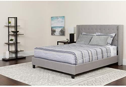 Flash Furniture Riverdale King Size Tufted Upholstered Platform Bed in Light Gray Fabric | Amazon (US)