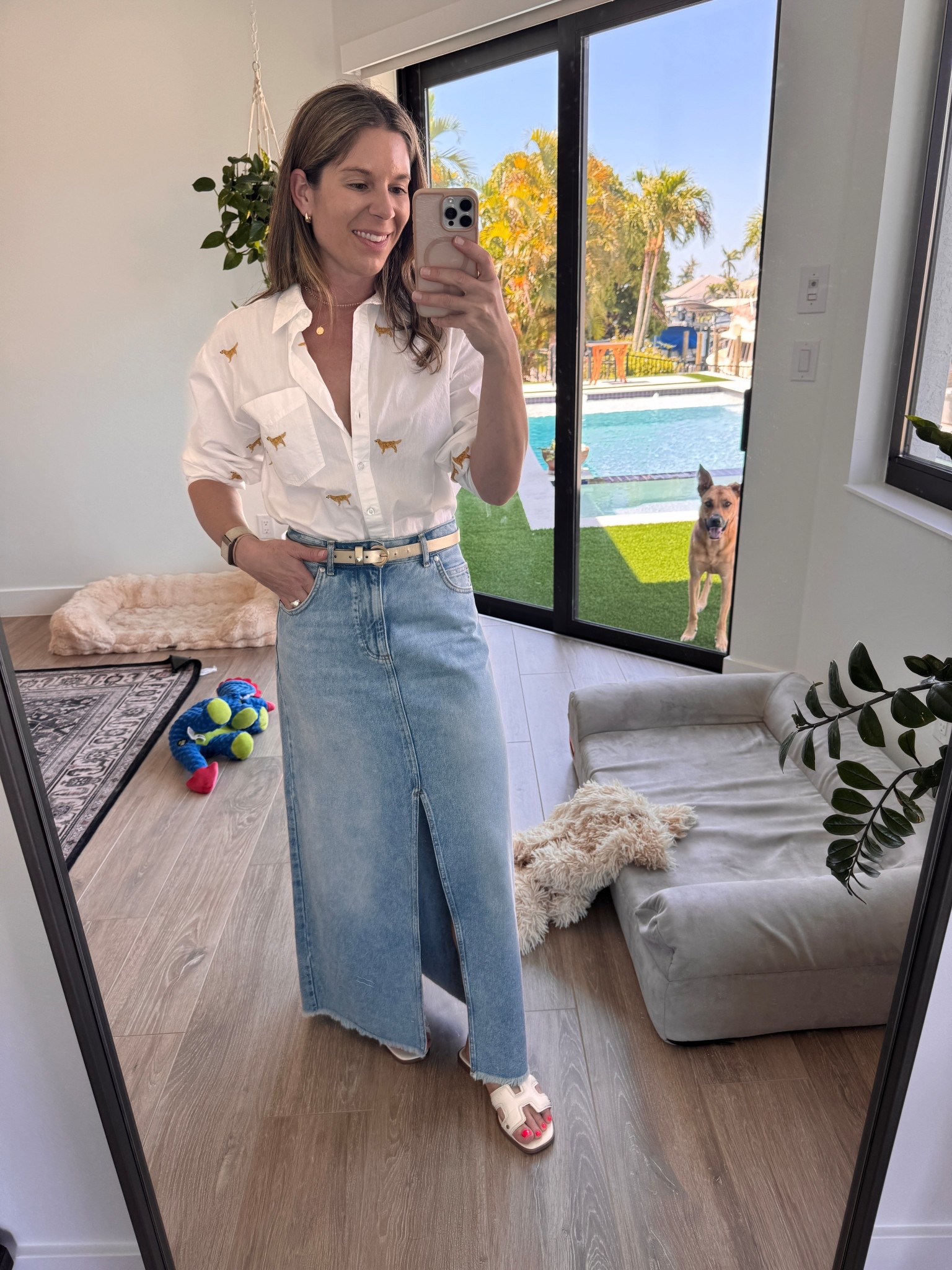 This long denim skirt is a wardrobe staple - it’s a great option when I don’t want to squeeze into jeans but still want to cover my legs! The high slit makes it so easy to walk in and I can pair it with flip flops or heels. This is a timeless piece everyone needs in their closet 🤍 

This is the Pilcro brand from Anthropologie I’m liking similar ones here! 