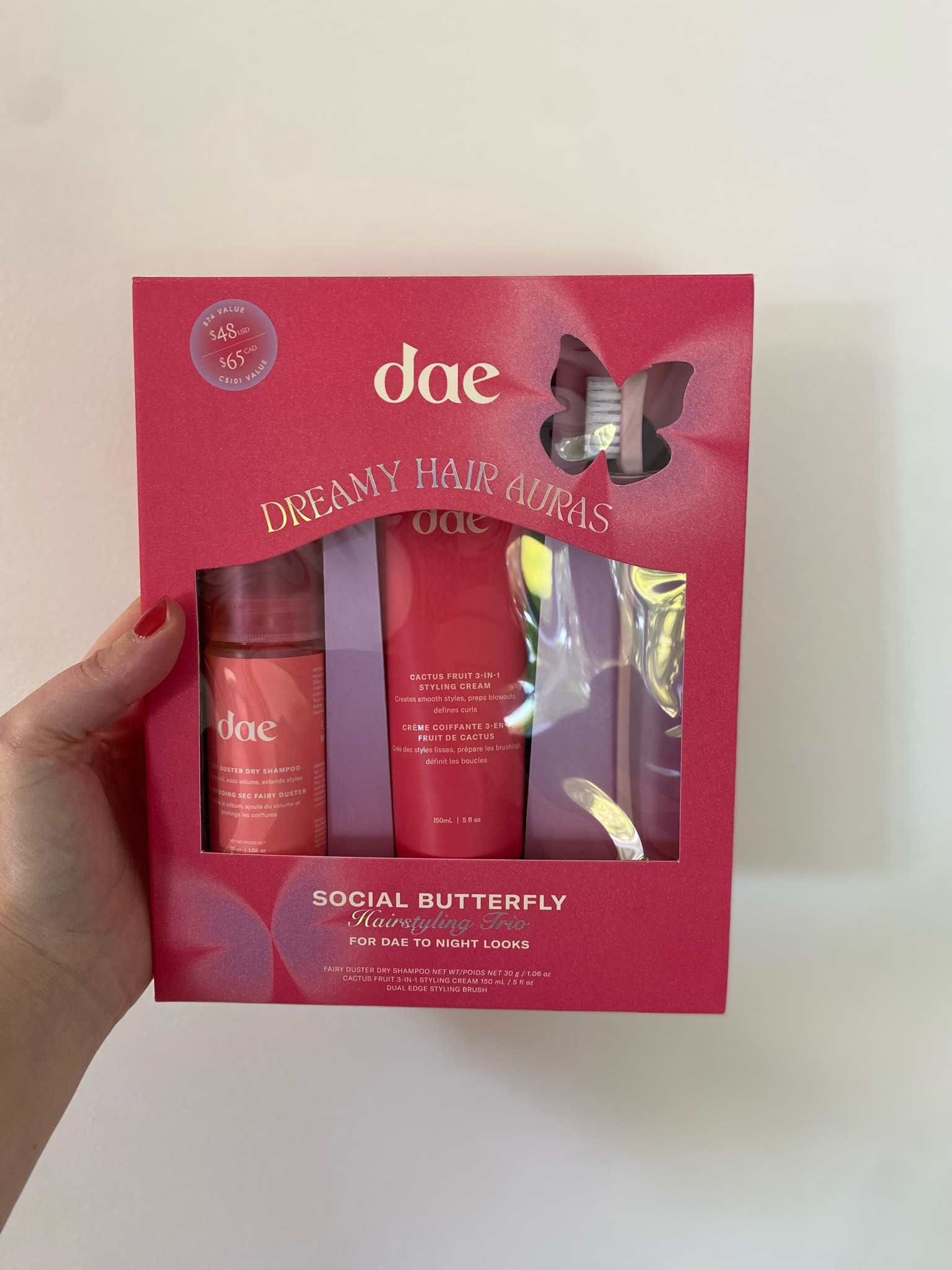 I snagged this Dae social butterfly hairstyling duo from Sephora yesterday. I’ve been wanting to try the styling cream/ I’m hoping it will help me do Kennedy’s hair for cheer 😅

And instead of just getting the styling cream, I thought why not get the gift set with the fairy duster dry shampoo 🤷🏼‍♀️😂✨



#LTKFindsUnder50 #LTKBeauty #LTKGiftGuide