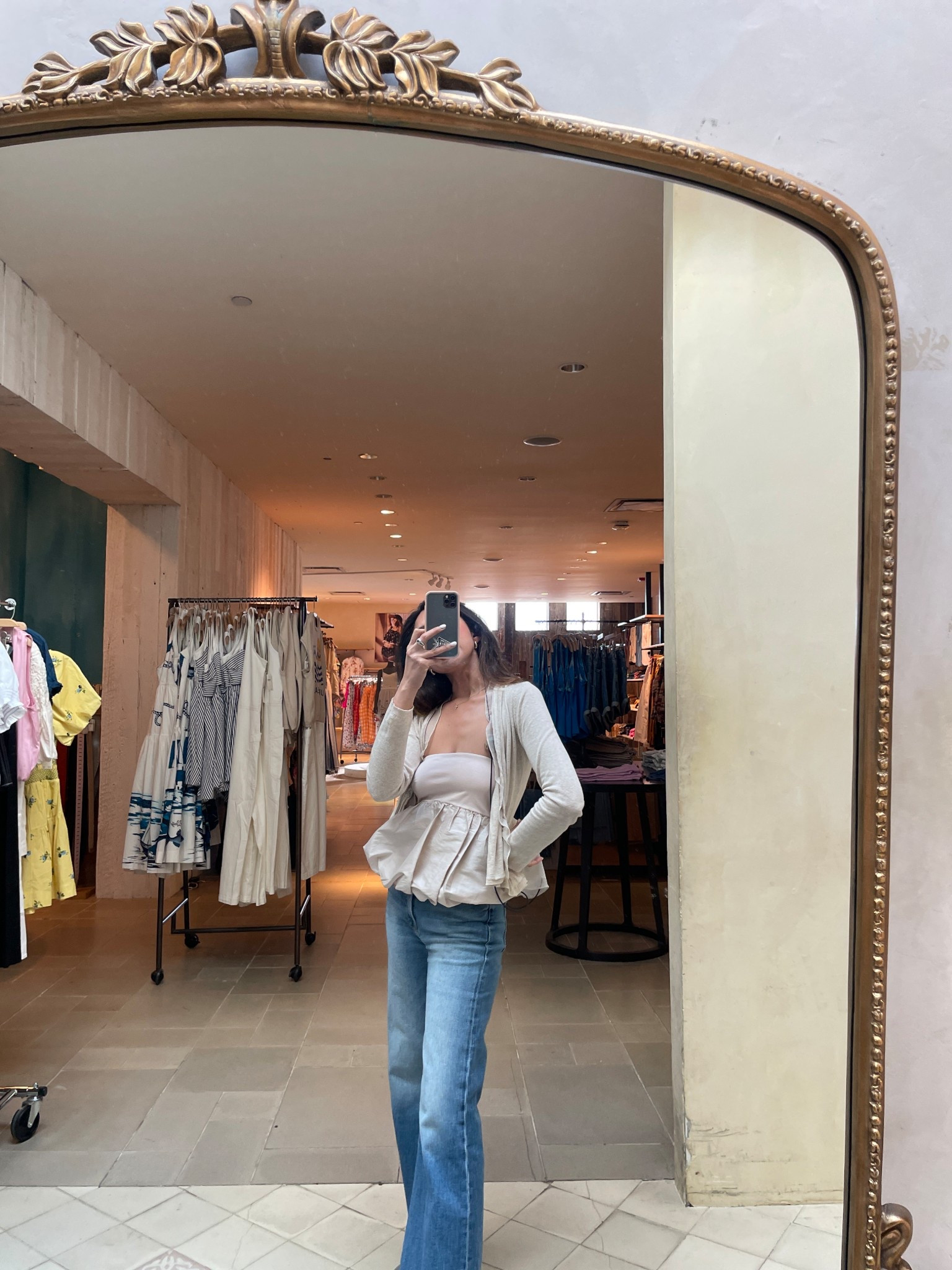 Casual outfit outfit ideas #ootd you can’t go wrong with a pair of mother jeans  

#LTKSaleAlert #LTKPetite #LTKStyleTip