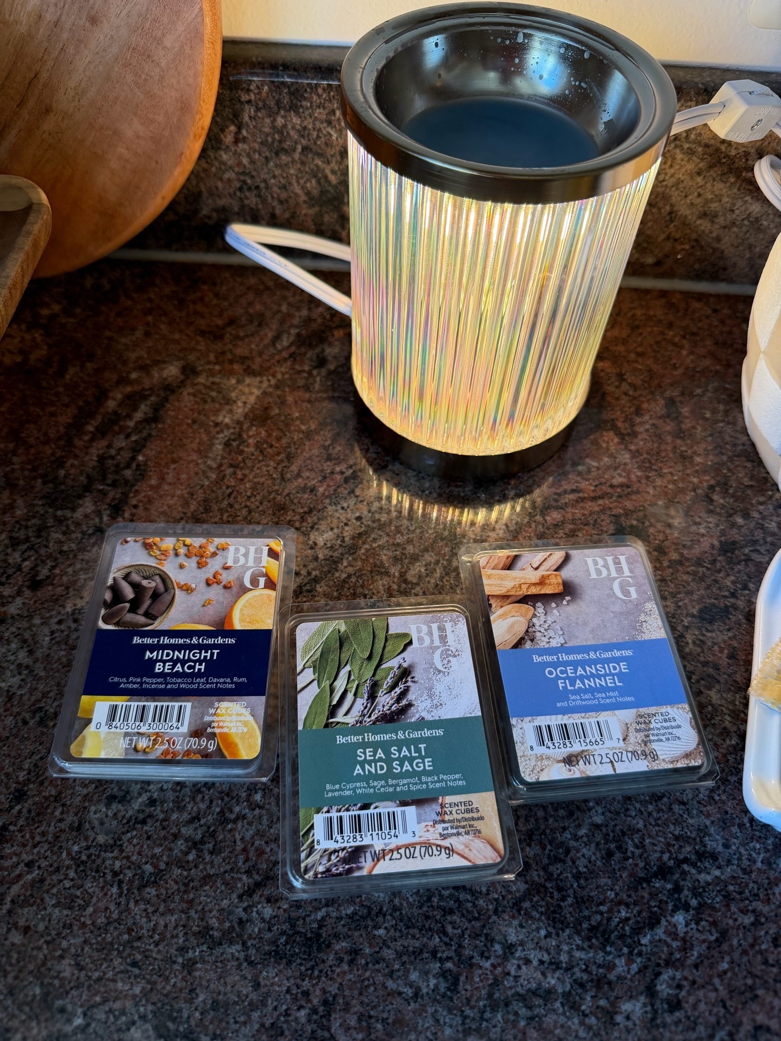 Favorite wax warmer and scents!

#LTKHome