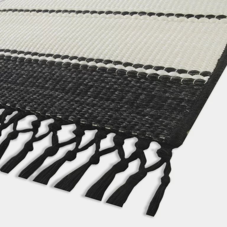 Better Homes & Gardens 5' x 7' Black and White Striped Outdoor Rug | Walmart (US)