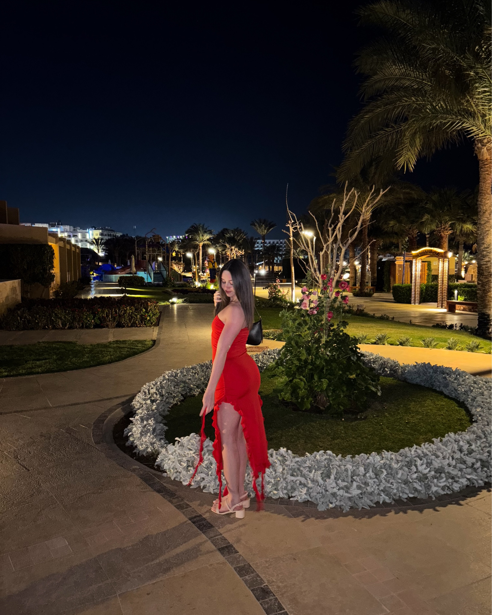 💋🌹💃🏻💄🍓

Dress - @sheinofficial @shein_gb *gifted

#holidayoutfit #holidayoutfitideas #holidayoutfit2025
#holidayfit 

#LTKsummer #LTKspring #LTKstyletip