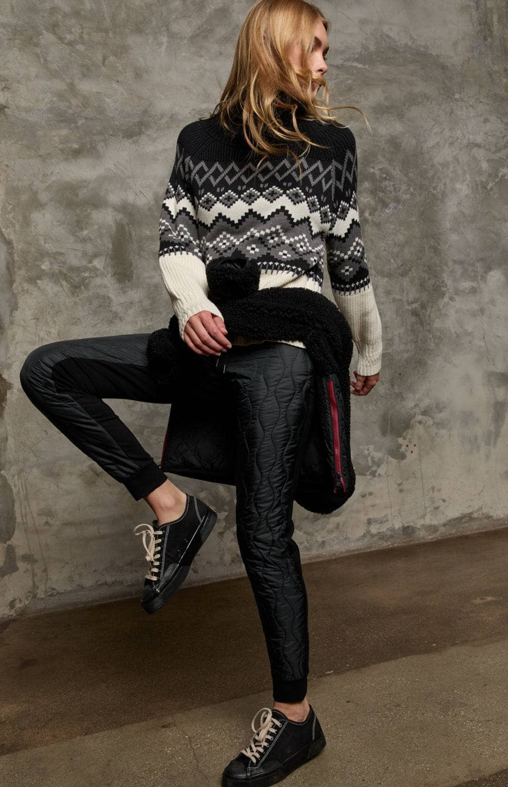 Finley Quilted Jogger Pant | Black | Alp N Rock