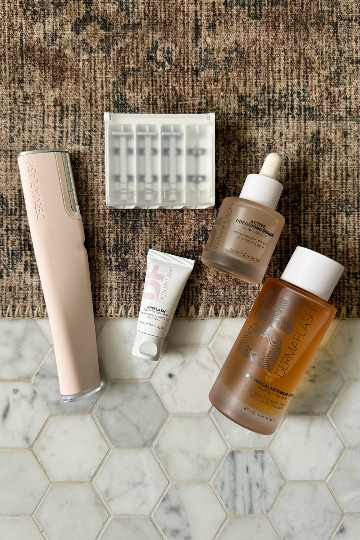 My go to dermaplaning kit! Makes such a crazy difference in my skin to remove ded skin cells, increase makeup wear and reduce wrinkles. Xx 

#LTKItBag #LTKBeauty #LTKGiftGuide