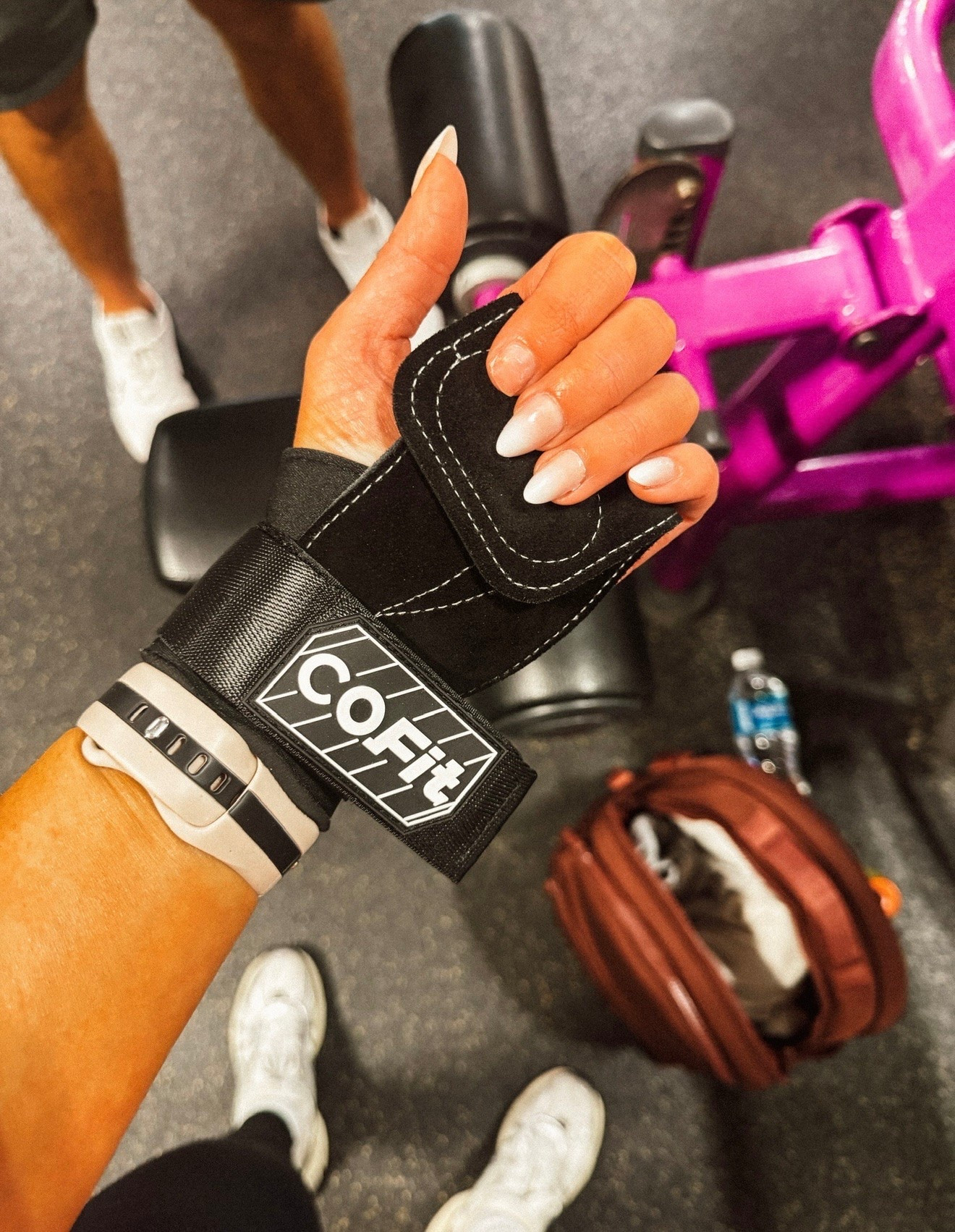 The best wrist straps 🤌🏻

#LTKfitnessgoals #LTKdayinmylife