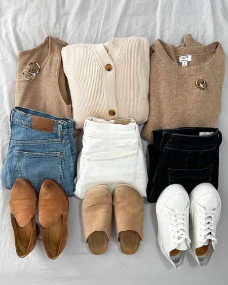 Packing for a short trip? Try the 3-3-3 method…three shoes, three tops and three pants. It’s a good little hack for the capsule wardrobe girlies.

#LTKtravel #LTKstyletip #LTKSeasonal