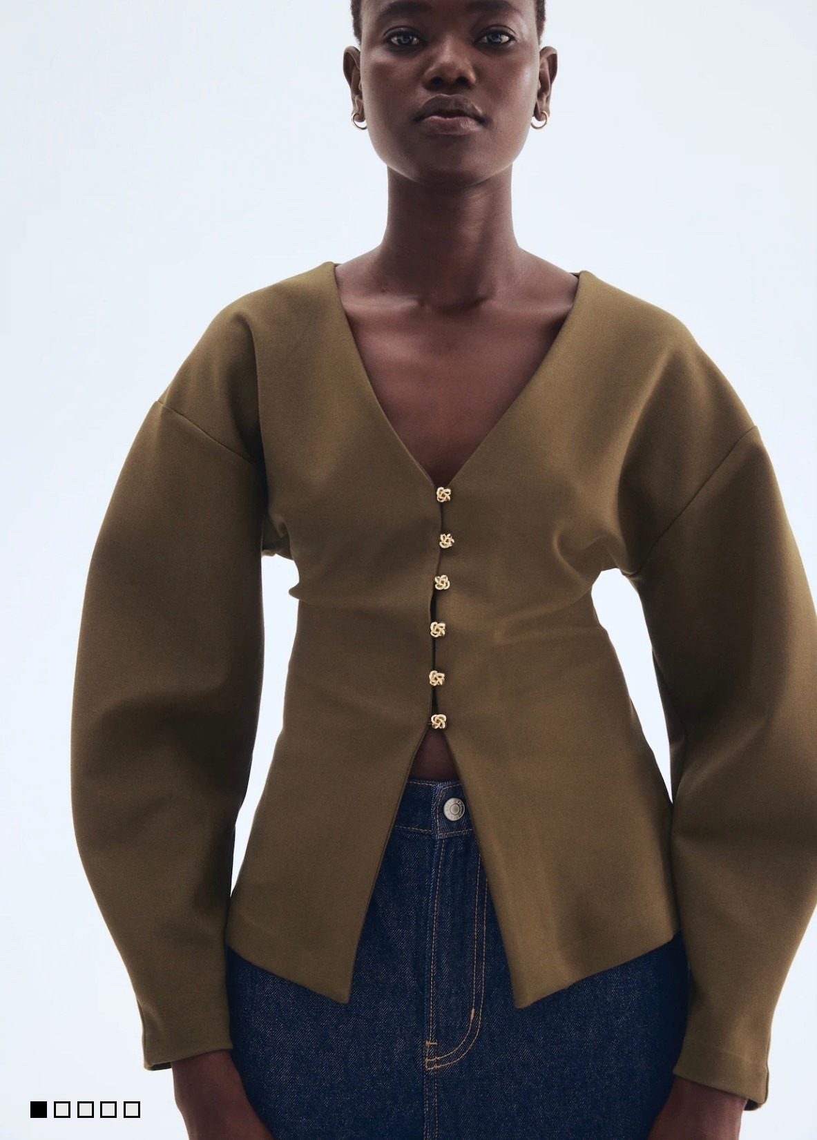 Obsessed with this H&M blazer top

#LTKFindsUnder100 #LTKStyleTip #LTKSeasonal