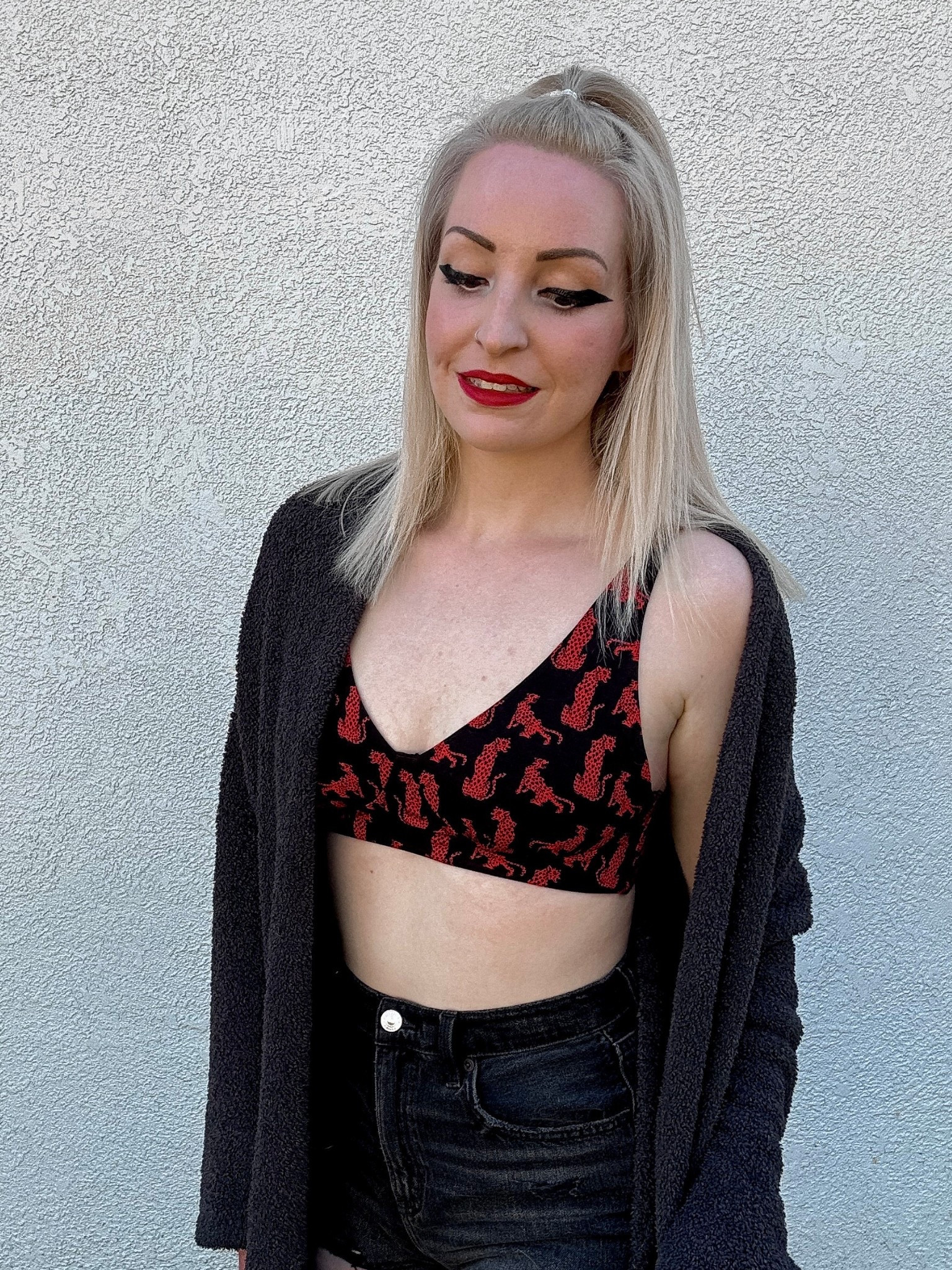 Serving comfy but make it cute 💕✨
This MeUndies bralette is the kind of soft you never want to take off. Supportive, breathable, and actually flattering… we love a win.

#MeUndies #BraletteStyle #ComfyCute #EverydayEssentials #SoftGirlVibes 