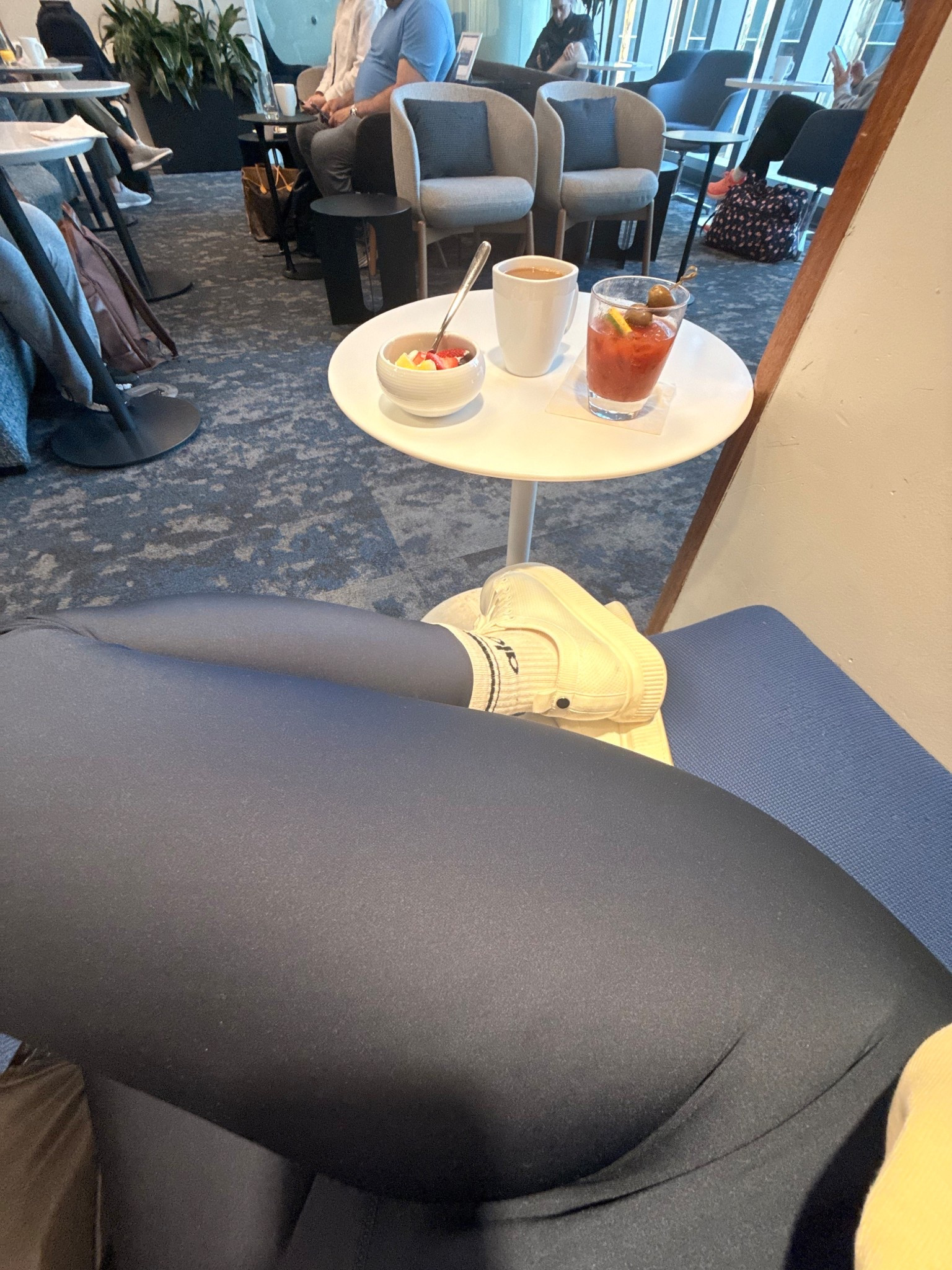 I’m delayed at the airport but at least I look cute in my alo outfit 

#LTKTravel #LTKActive #LTKootd