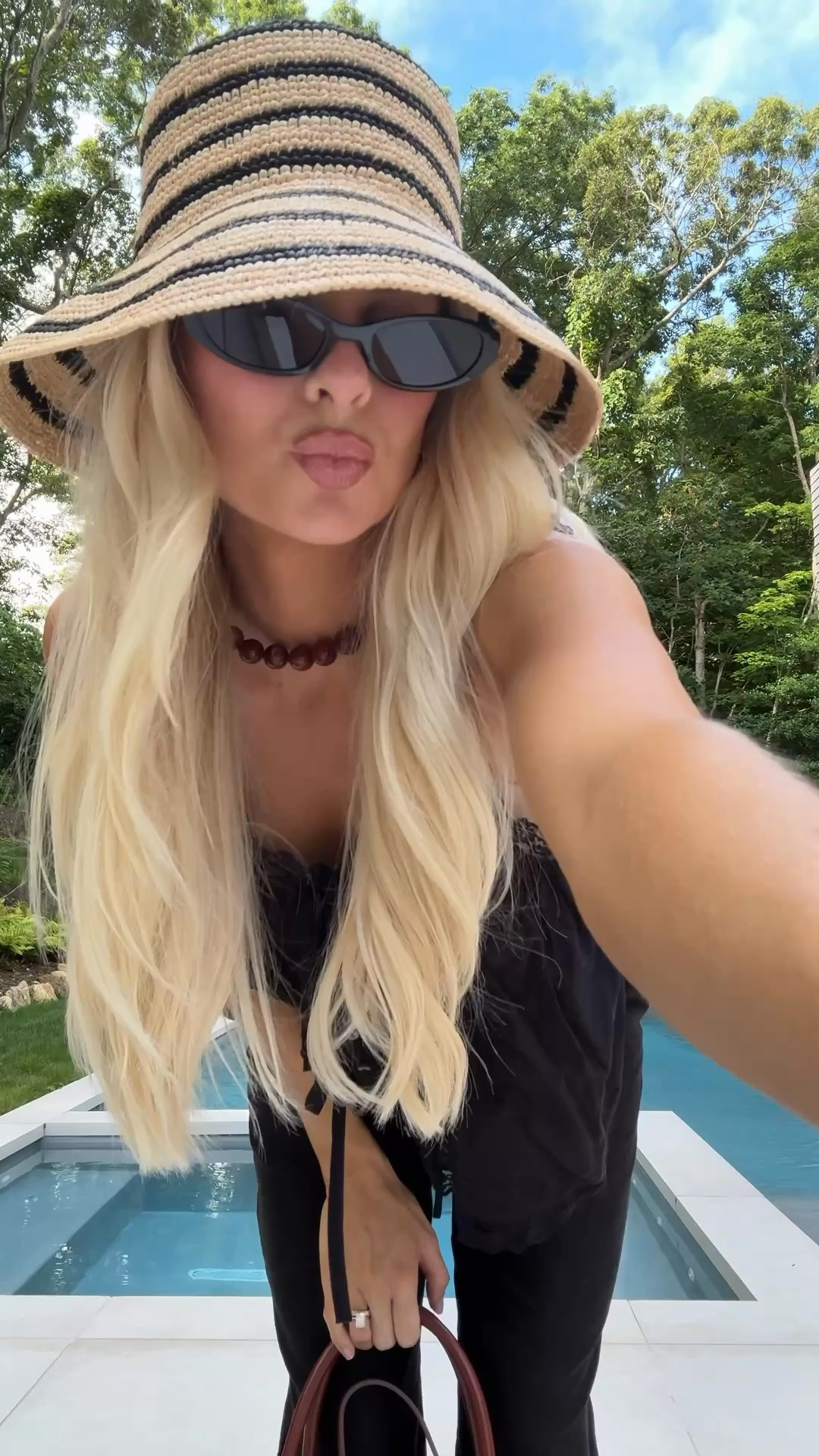 SIZE: small in top, small reg in pants, linking similar hats, necklaces, & bags! #kathleenpost

Beach day outfit, summer outfit, summer hat, beach hat, Hamptons style, chic summer style