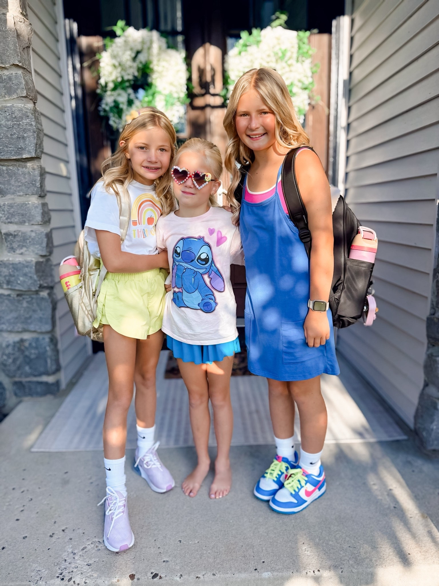 Back to school
Girls outfits 
First day 