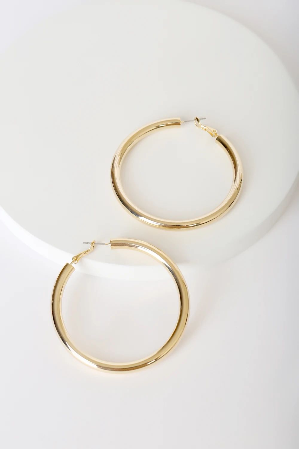 Sleek Essentials 14KT Gold Hoop Earrings | Lulus (US)