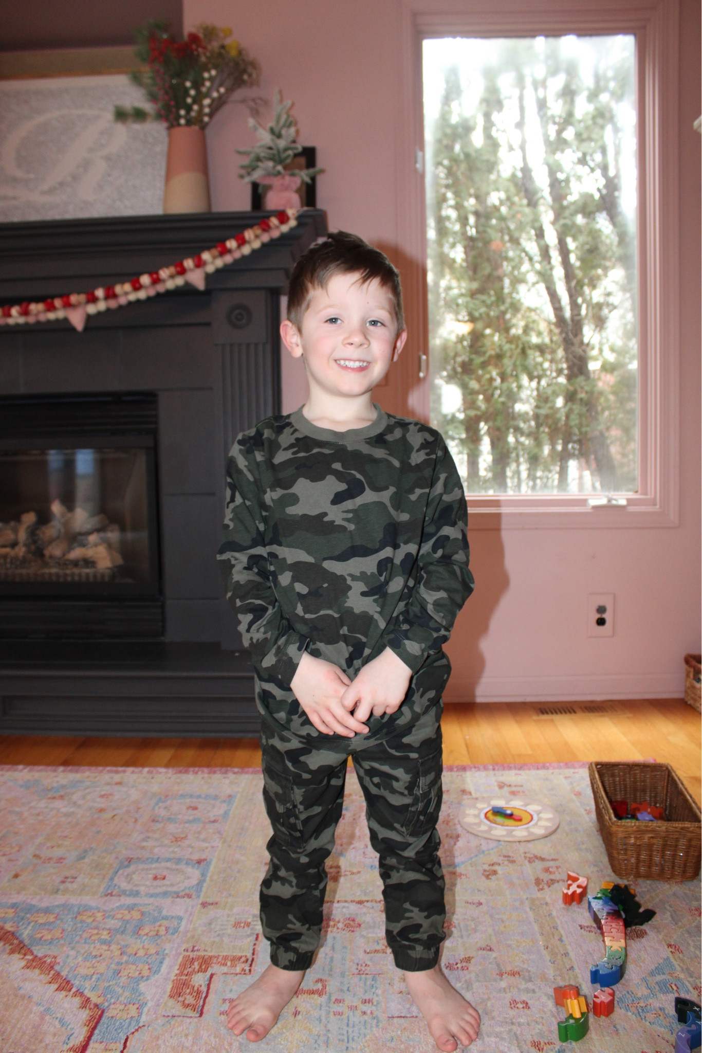 If you have boys that are into camo like Mr. Brecken. 
Here are a few things I just got him/ that I am eyeing for him. 