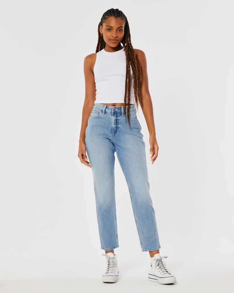 Curvy High-Rise Medium Wash Mom Jeans | Hollister (US)