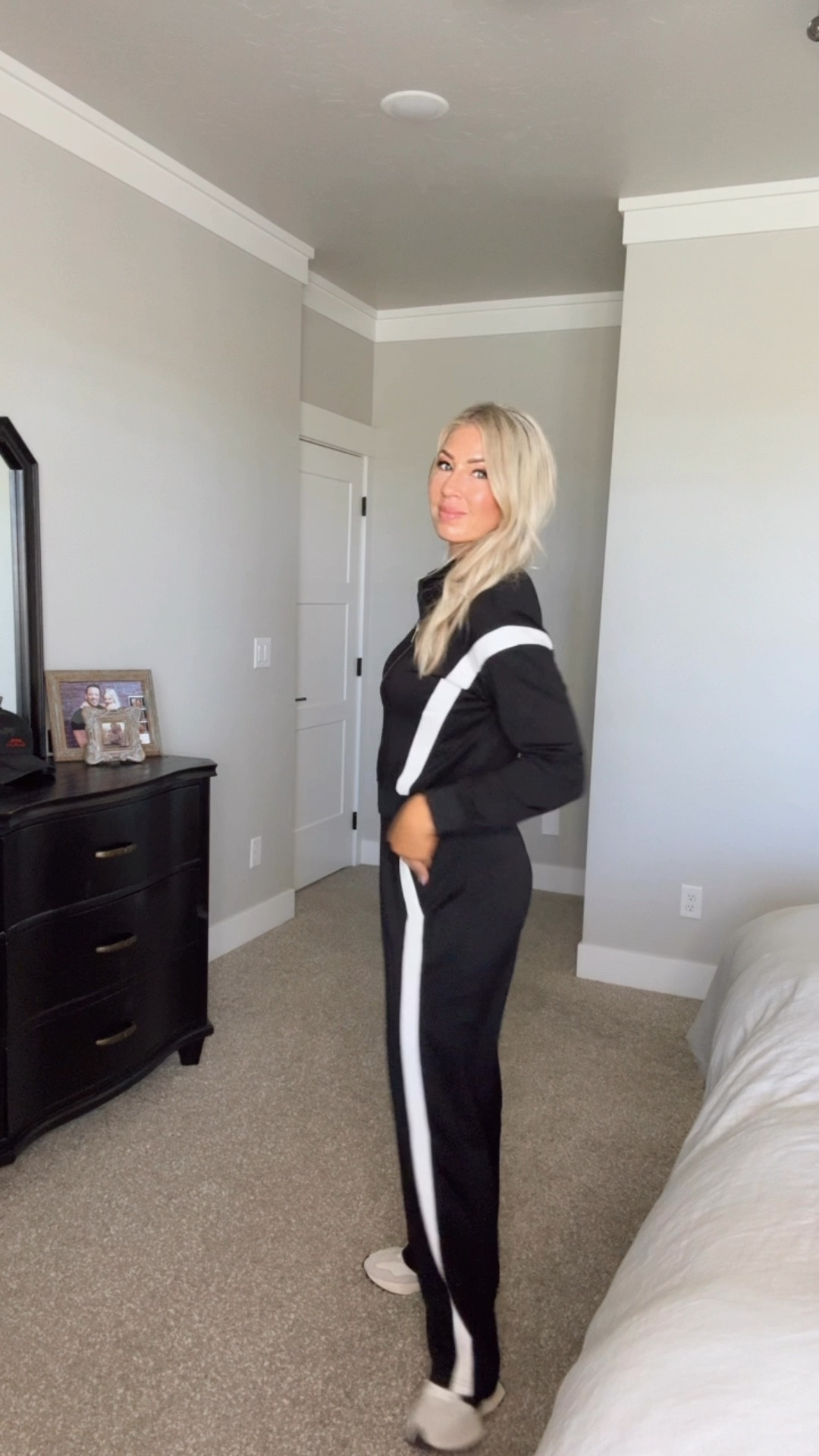 Amazon lounge set 
Tts 
Fall outfit 

#LTKFindsUnder100 #LTKStyleTip #LTKTravel