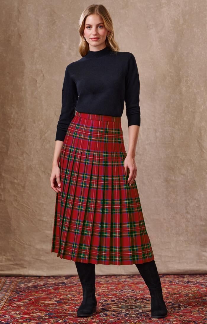 Ladies All Round Pleat Skirt | The House Of Bruar