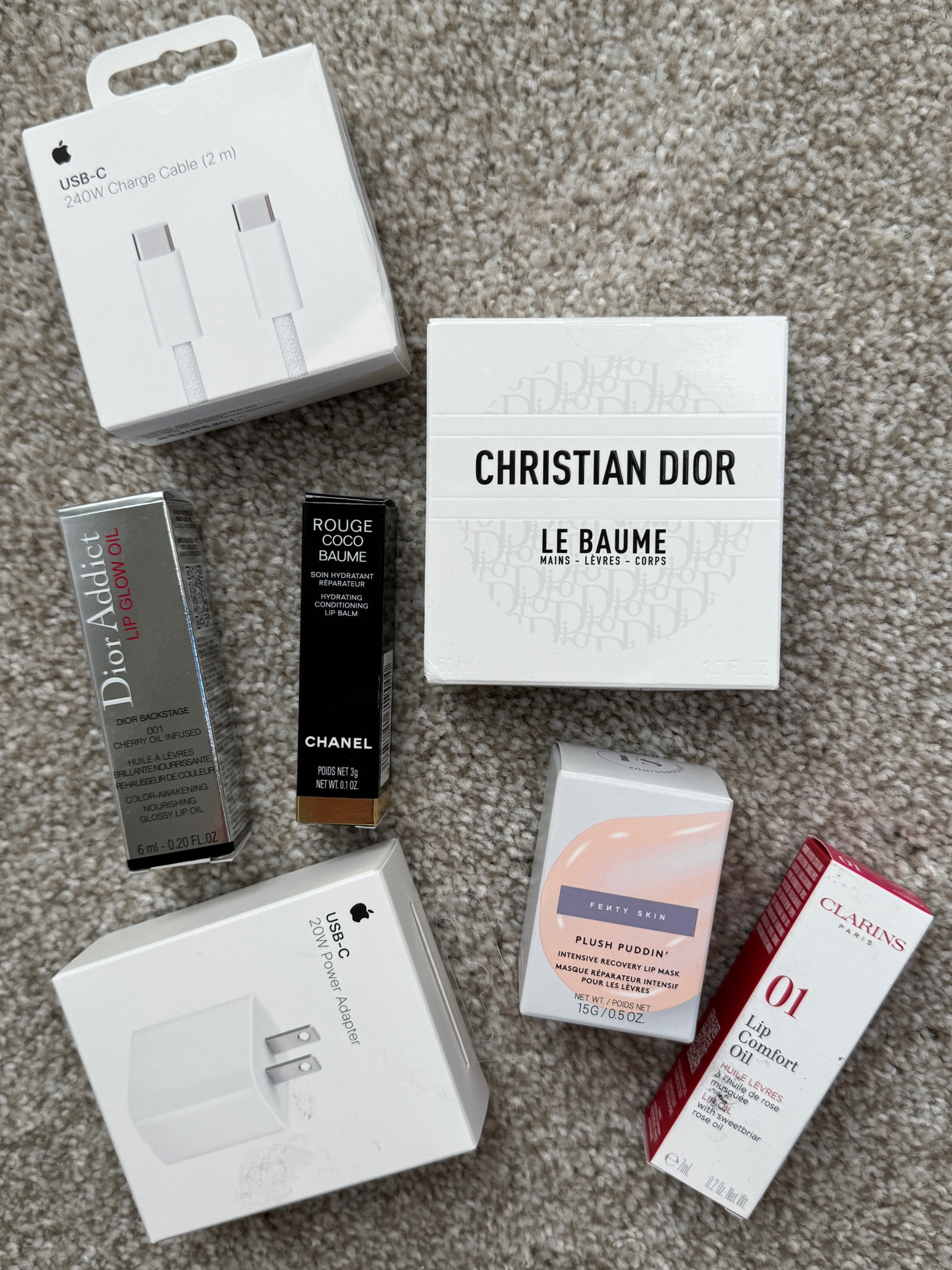 Everyday purse essentials

#LTKbeauty #LTKfindsunder100 #LTKfindsunder50