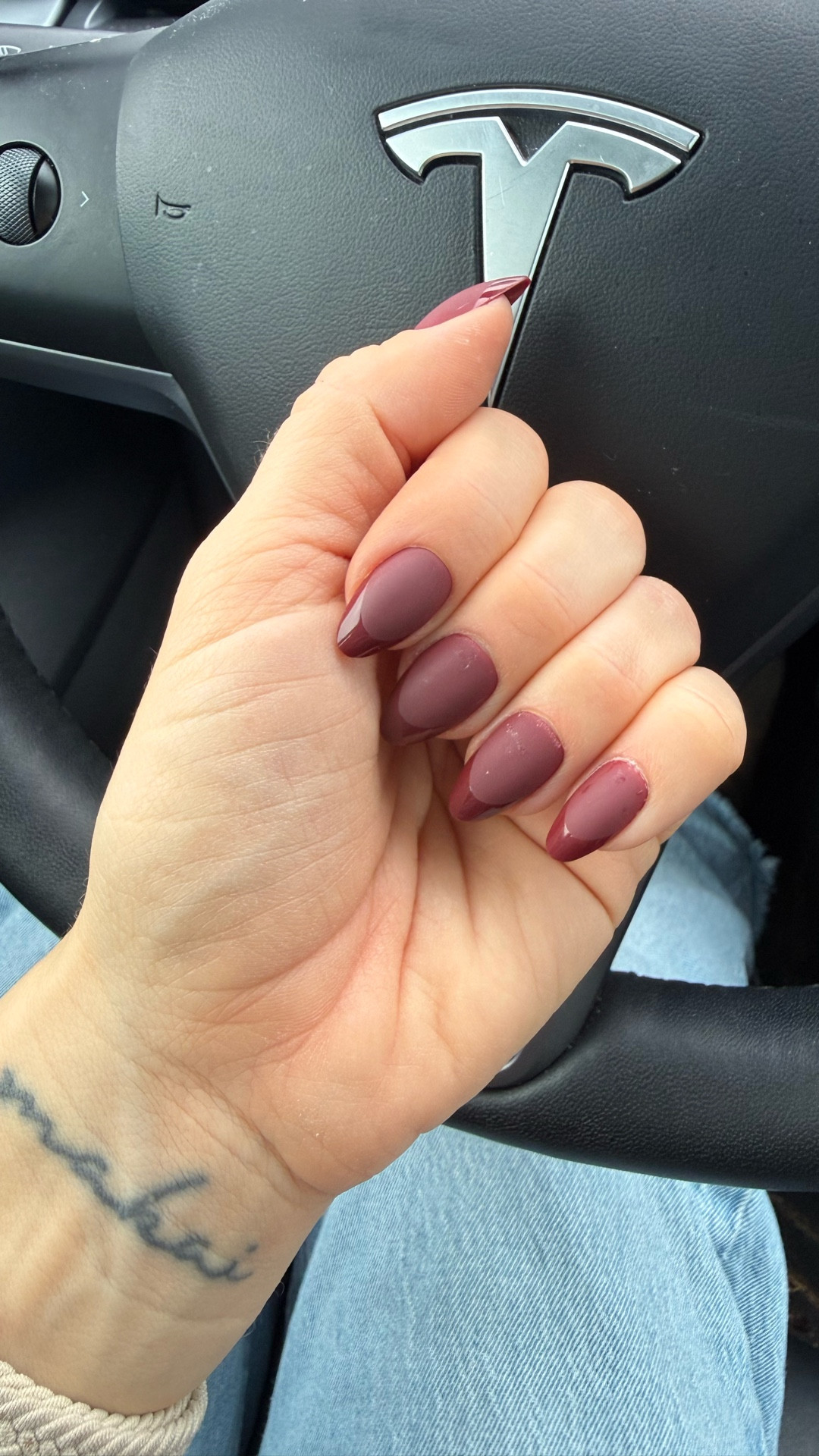 I'm so impressed that my press-on's did not rip off it felt like my whole real nail was coming off.
These glamnetic nails are on here SO GOOD.
I'm wearing the shade Merlot!
@Glamnetic

#LTKselfcare #LTKmomlife #LTKGiftGuide