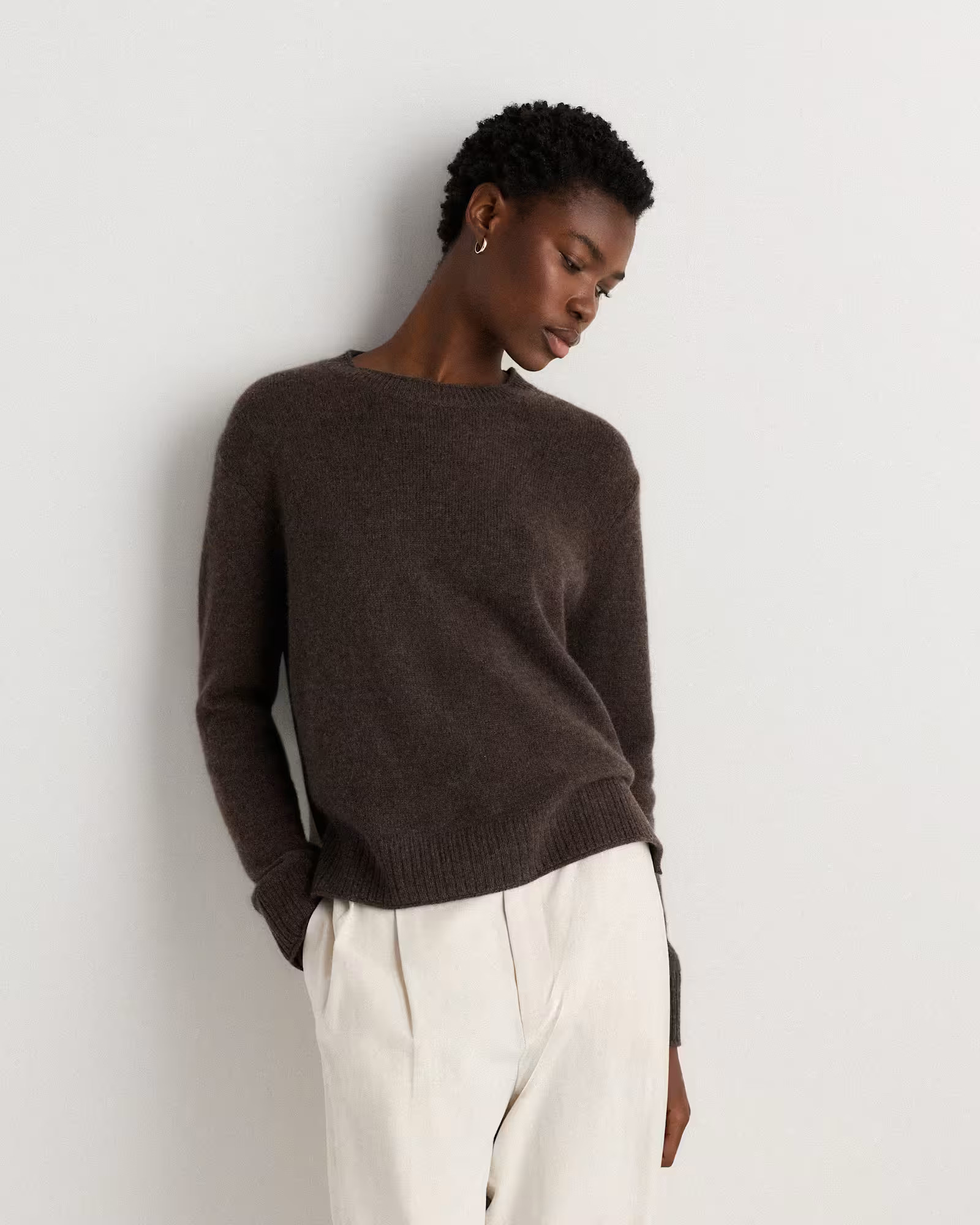 Mongolian Cashmere Boxy Crewneck Sweater in Heather Truffle Brown | Quince