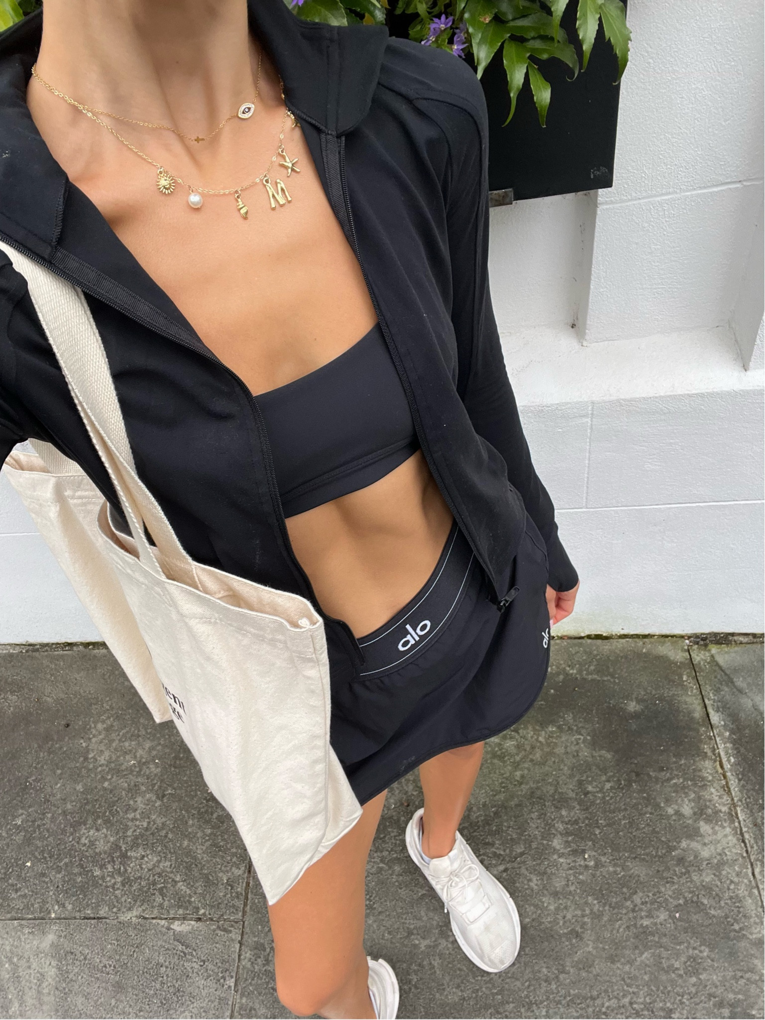 hgw all black activewear fit! 

black outfit, activewear, fitness ootd

#LTKActive #LTKstyletip #LTKfitness