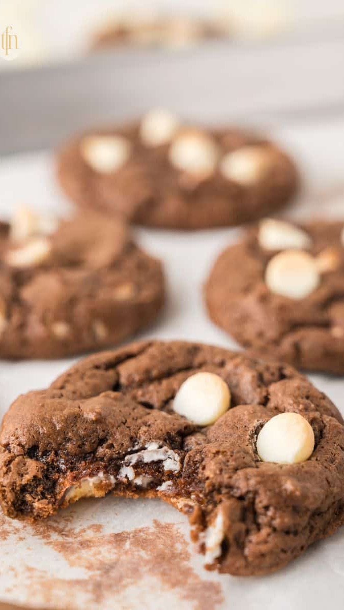 Back to school means it’s time for afterschool cookies! Level up your baking game with the best baking tools. Shop my kitchen and toss out those old, worn baking sheets and grab a cookie scoop for Insta worthy cookies! You’ll be refilling that cookie jar with the best afterschool snacks on repeat all school year long. 

#LTKKids #LTKFamily #LTKFindsUnder50
