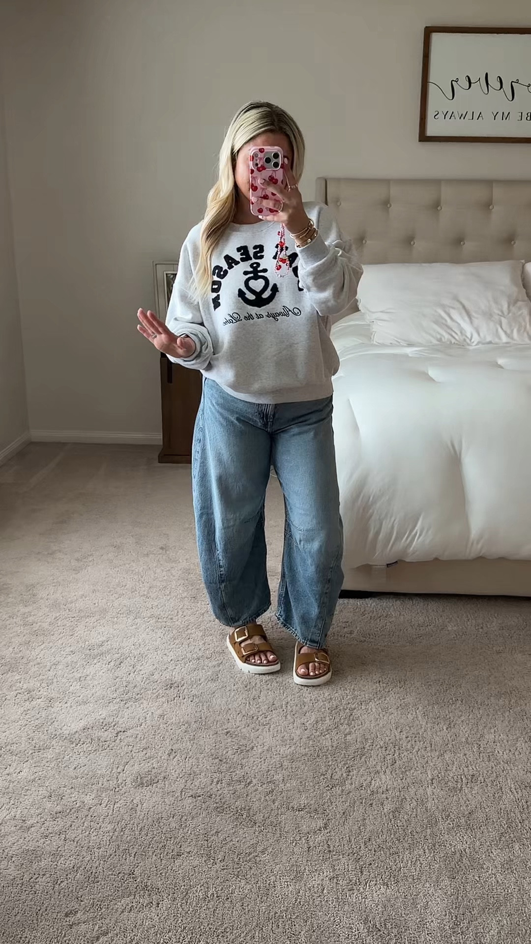 OOTD 
Sweater small
Barrel jeans 27 short
Sandals tts 
Spring outfit 

#LTKootd