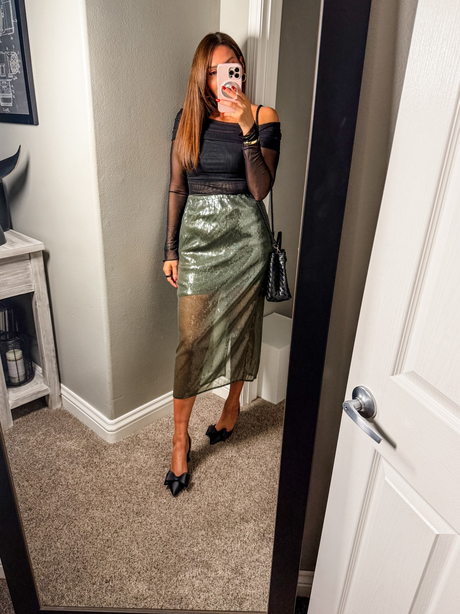 Size M top. Size S skirt 

#LTKHoliday #LTKootd