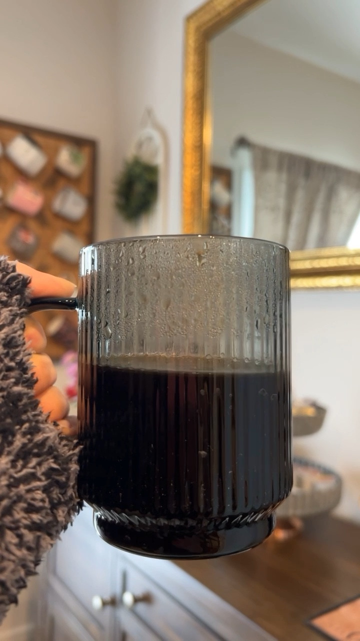 Obsessing over these rubbed 15oz mugs from Target! I was able to snag the grey and brown colors, and I may alsoooo be getting another order of more mugs this upcoming week 🤓 So stayed tuned! ✌🏼♥️☕️ #target #yourdailymugshot #cozyhome 

#LTKhome