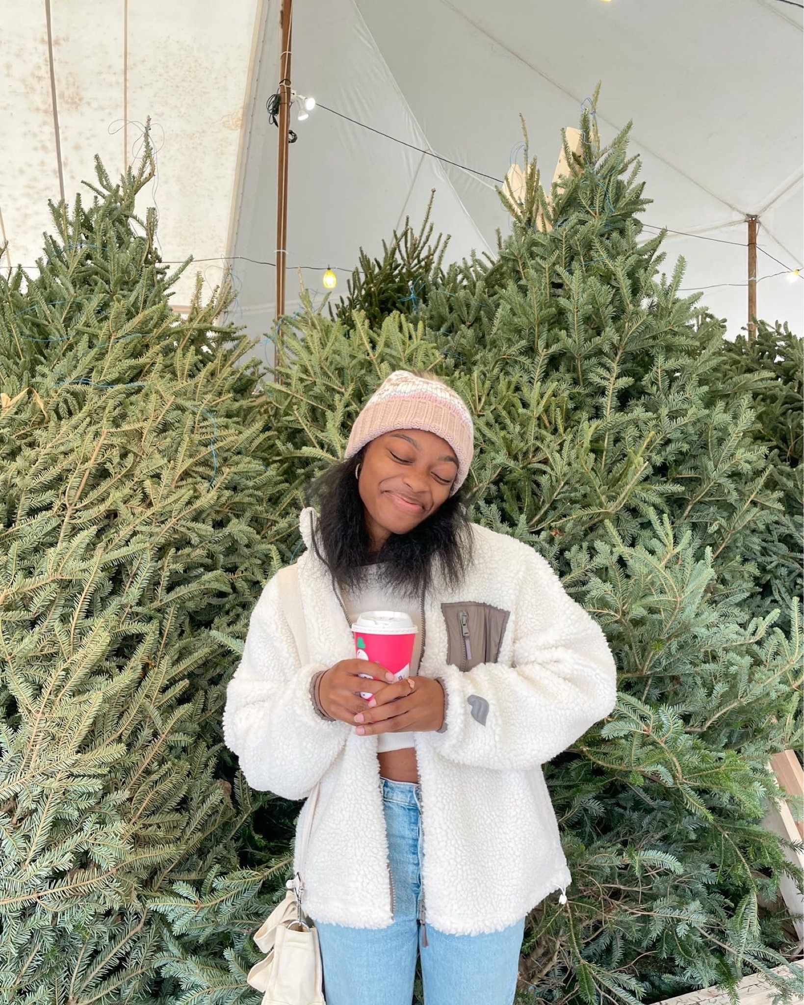 holiday outfit, cozy jacket, beanie, winter fit, Levi’s jeans, Birkenstock, cozy outfit inspo 

#LTKfit #LTKHoliday #LTKstyletip