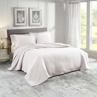 Sunset Cotton Queen White Coverlet Set | The Home Depot