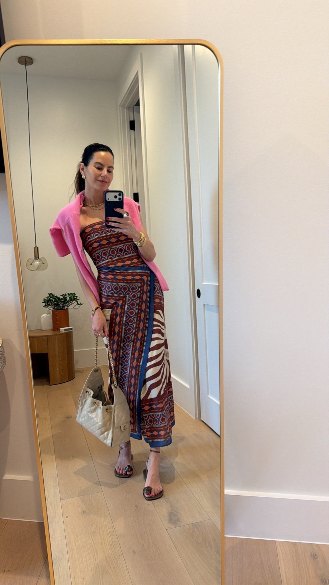 Movie straight to dinner 👀
Dress : size 2
Sweater : xs

#LTKdayinmylife #LTKootd #LTKOver40