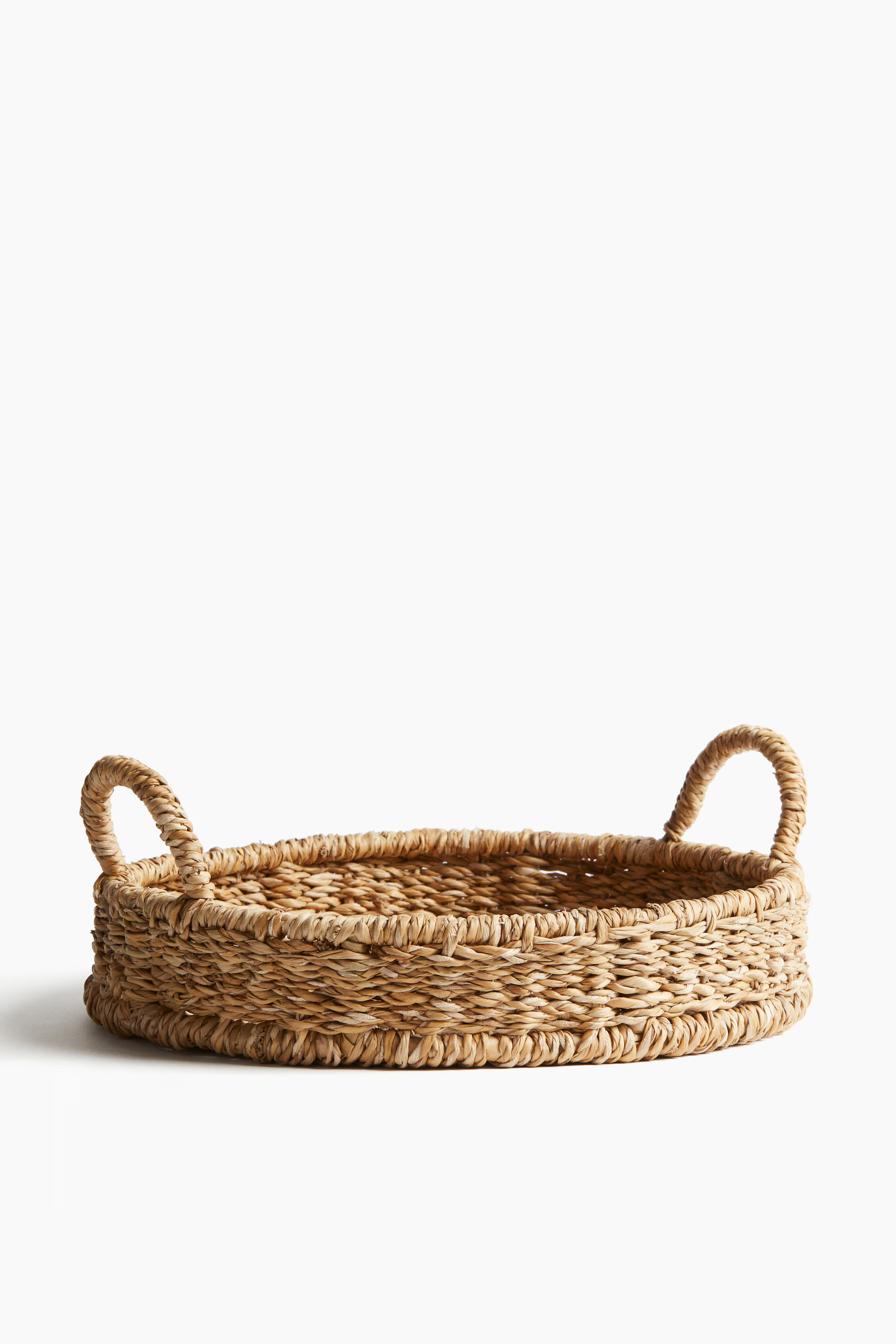 Round Straw Tray | H&M (US + CA)