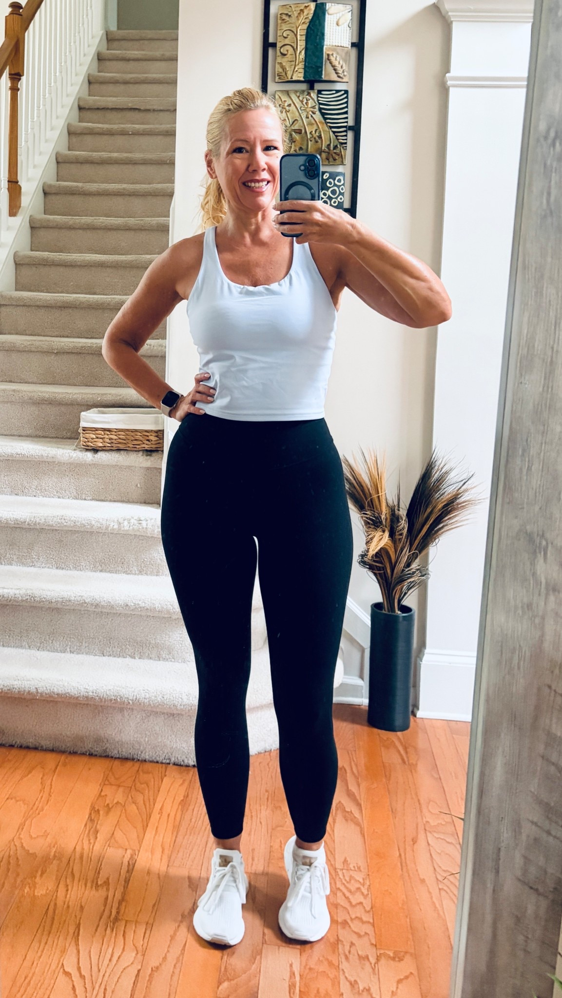 New gym outfit! 🏋🏼‍♀️
Love these leggings: good  compression with a little bootie lift! 🤫 The top has a built-in bra and padding! Comfortable! 
I’m 5‘7“ (currently 143lbs) wearing leggings size S. Top: size M.


#LTKOver40 #LTKActive