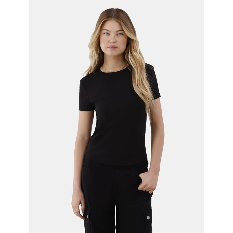 No Boundaries Crewneck Tee with Short Sleeves, Women’s and Women’s Plus | Walmart (US)