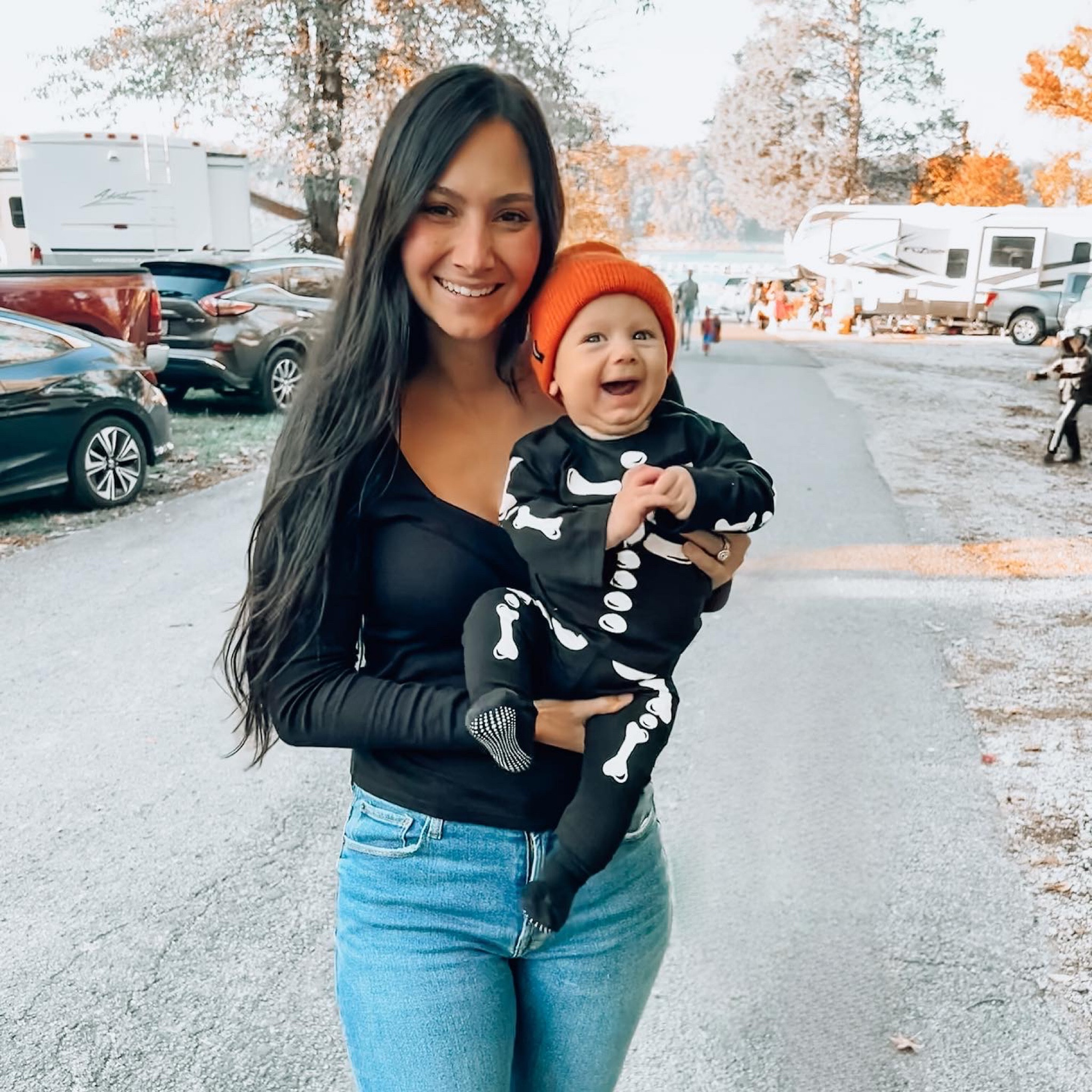 Baby Skeleton 💀🧡

Baby Halloween, baby costume, easy costumes 

#LTKHalloween #LTKbaby #LTKkids