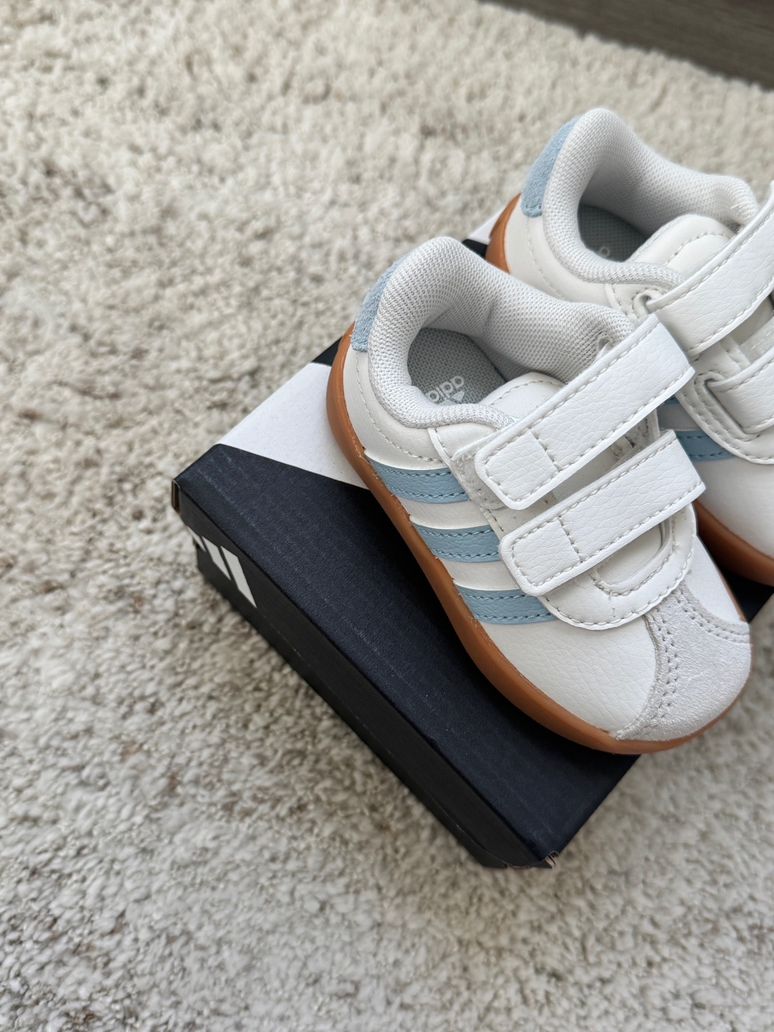 Baby sneakers 🦋🤍👶🏻

#LTKBaby #LTKmomlife