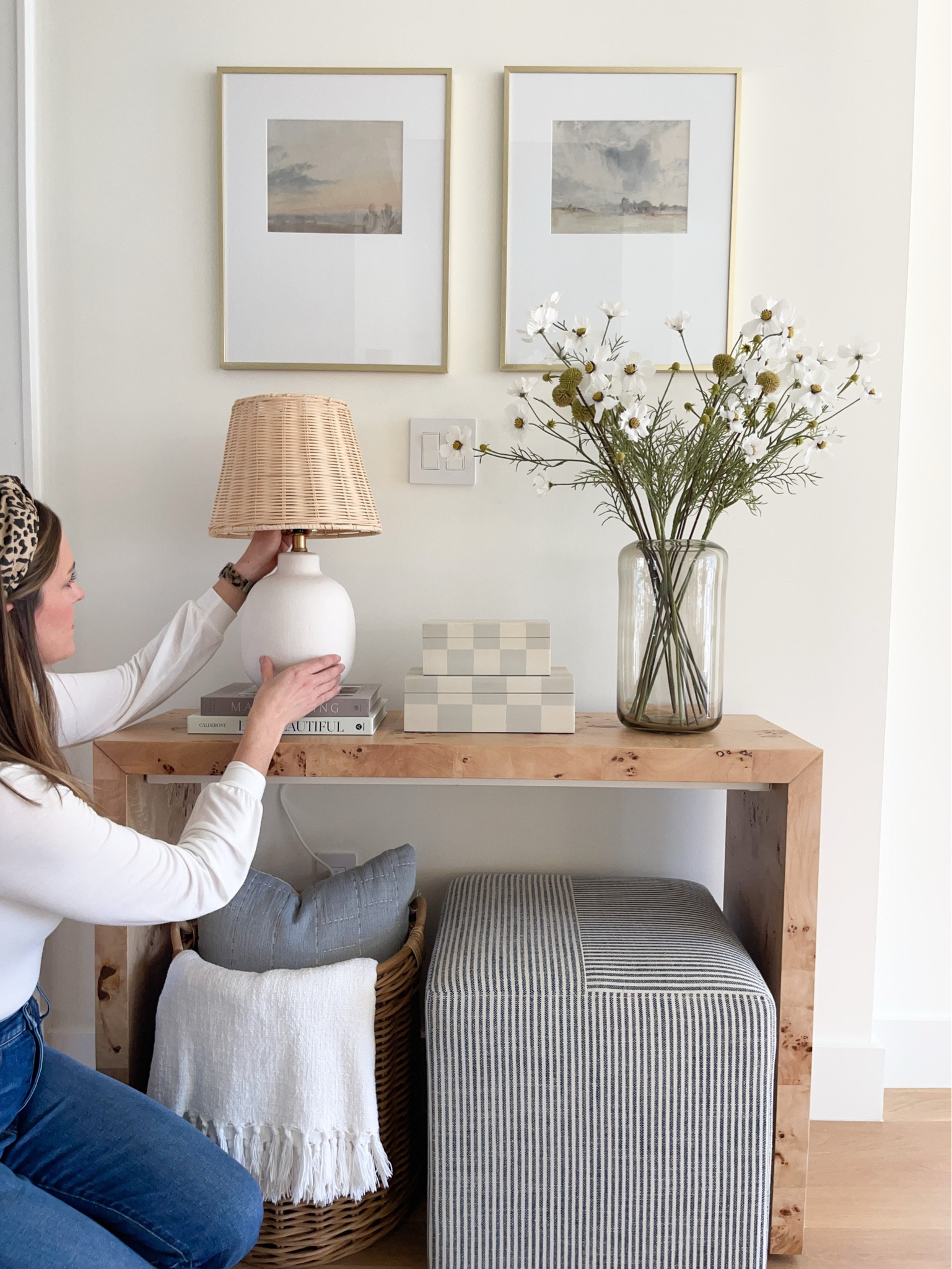 Refresh your entryway with some of my favorites!

Home decor, entryway decor, spring decor, table lamp

#LTKU #LTKHome #LTKSeasonal