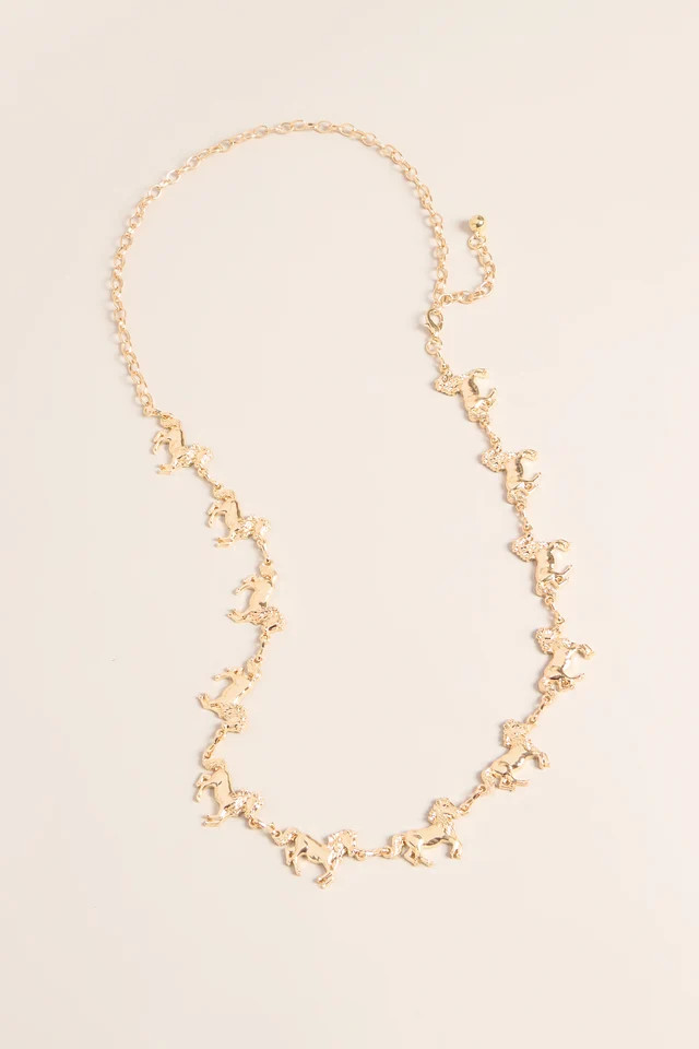 Lucky Ride Horse Chain Belt | Windsor Stores